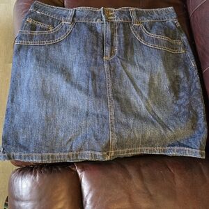 Lee Dark Blue Denim Jean Skirt 11/12